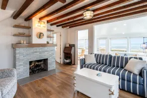 Charming Cottage, Private Lake MI Beach - Image 4