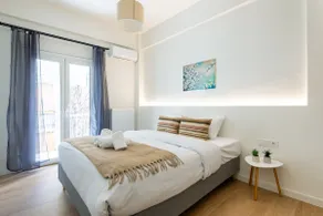 Mystique 2-Bedroom Apartment in Athens - Image 3