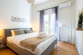 Mystique 2-Bedroom Apartment in Athens - Image 2