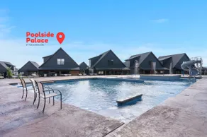 Lakeside Fun • Sleeps 12 • Pet-Friendly • Hot Tub - Image 2