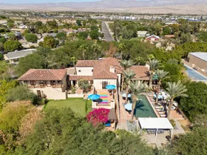 Luxe 7BDR Oasis w/ Putting Green | Villa Del Gallo - Image 2