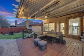 Glamorous 4BR 2,5BA Holiday Home with Pool, Game Room & Fire Pit - Image 5