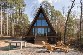 Hot Tub, Fire Pit, on the Water; Spacious, Cozy Mi - Image 2