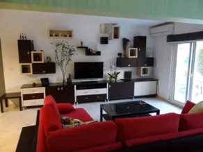2BR Apartment with Private Garden in Downtown Rehab Near Malls - Image 2