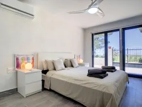 Villa with Private Pool - 6409 - Image 3