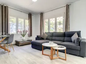 Villa with Private Pool - 6409 - Image 2