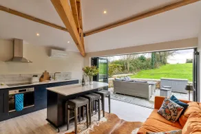 Finest Retreats - The Stables at Lilac Cottage - Image 3