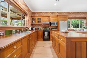 6 Minutes from Bathurst CBD - The Estait Homestead - Laffing Waters Retreat - Image 5