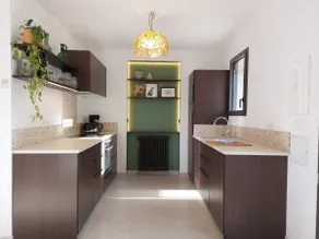 New, Avignon. House, heated pool and view - Image 3