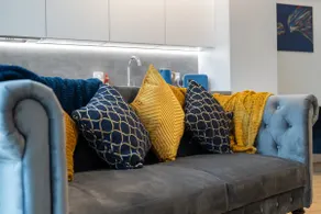 Groß-Apartment-Eigenes Badezimmer - Image 3
