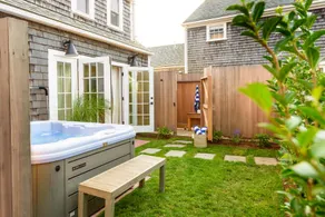 Luxury Nantucket Estate, Heated Pool & Hot Tub - Image 2