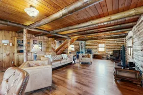 3BR Relaxing Cabin with Amazing Views - Image 4