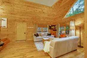 Child-friendly 3BR Adirondacks | Fireplace - Image 2