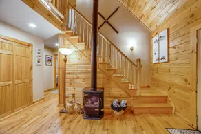 Child-friendly 3BR Adirondacks | Fireplace - Image 5
