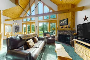 Inviting chalet with private hot tub grill 3 pools hot tub gym & tennis - Image 4
