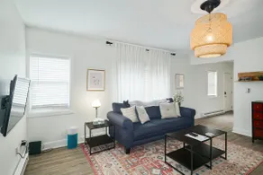 Family Stay 2BR by Park | Walk to Main St - Image 2