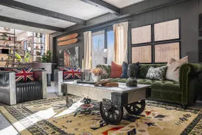 Designer Home w/ Private Yard, Theatre & Games! - Image 4