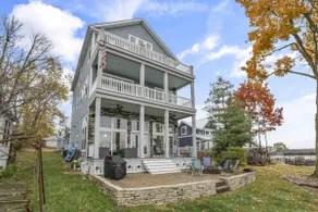 The Lakehouse - Image 4