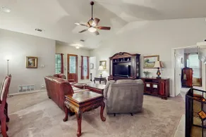 Bright & Cozy 3BR Retreat • Perfect for Families - Image 2