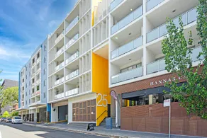 Comfy 2BR in Parramatta central with free parking - Image 5