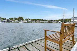 Balmoral Waterfront Escape at Lake Macquarie - Image 5