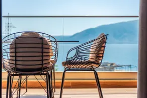 Exclusive Seafront Apartments | Apartment 1 - Image 4