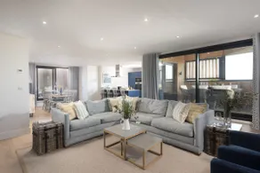 Harlyn Penthouse, Harlyn Bay - 1 pet accepted - Free Wi-fi - Sea View - Image 3