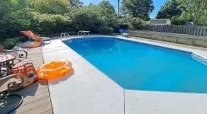 Serene home POOL OPEN JUNE 1 large fenced yard - Image 2