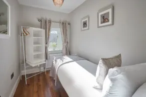 Host & Stay - Snoozy Goose - Image 3