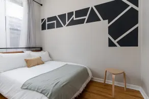 Flexhome Ukrainian Village • 2BR • Walkable + Private Balcony · Sleeps 6 - Image 5
