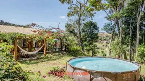Chalé em Santa Teresa com Piscina e Lareira - Image 3