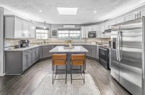 Cozy Home on a Pond - 8 Miles to the Beach! - Image 3