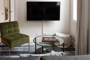 Flexhome Ukrainian Village - 2BR - Convenient Walkability - Image 2