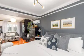 Couple's Oasis at Horner Park - Image 4