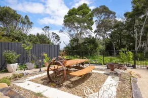 Foreshore Retreat - Image 4