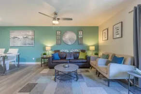 Free Parking • King Bed • Walk to Dining & Shops - Image 2
