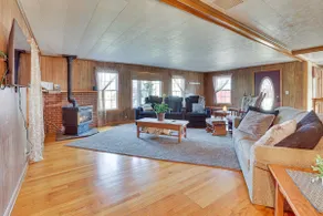 Farmyard Stays Dundee Home w/ Scenic Views! - Image 4
