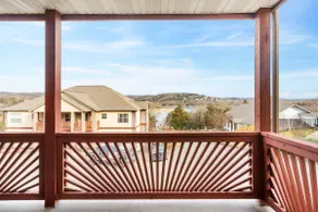 Rockwood Lakeview Getaway Incredible Location! - Image 2