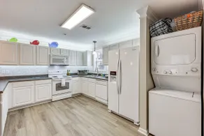 Townhome w/ Outdoor Pool & White Lake Access! - Image 2