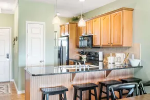 Sunset Daydream Elegant Condo on Table Rock! - Image 5