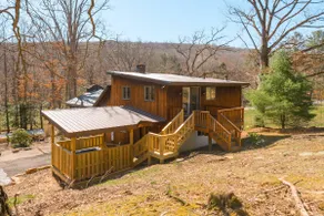 Oak Hollow Lodge - Mountain Family Retreat - Image 5