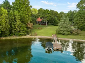 Kate's Kayak Cove on Lake Keowee! - Image 4