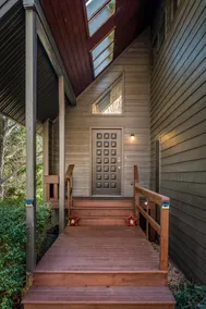 Kate's Kayak Cove on Lake Keowee! - Image 2