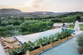 Aoria Villa By Hope Estate - Image 2