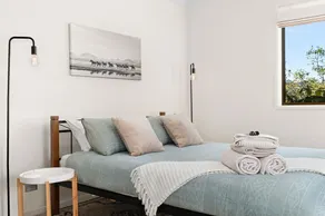Studio 38 - Image 5
