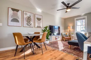 The Sunnyside Stay - Image 5