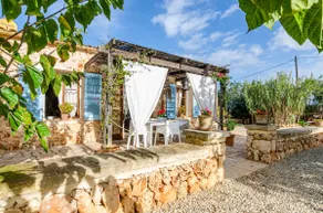YourHouse Sa Estada villa - Image 4