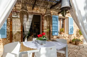 YourHouse Sa Estada villa - Image 3
