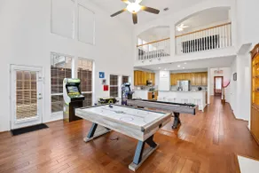 Beautiful Mansion w/ Pool + Huge Gameroom - Image 4