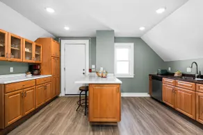 Harris House Apt 5, Heirloom Vacations - Image 3